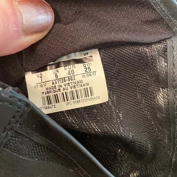 NWOT Nike Air Force 1 High boots AA 1128-002 - Picture 13 of 16